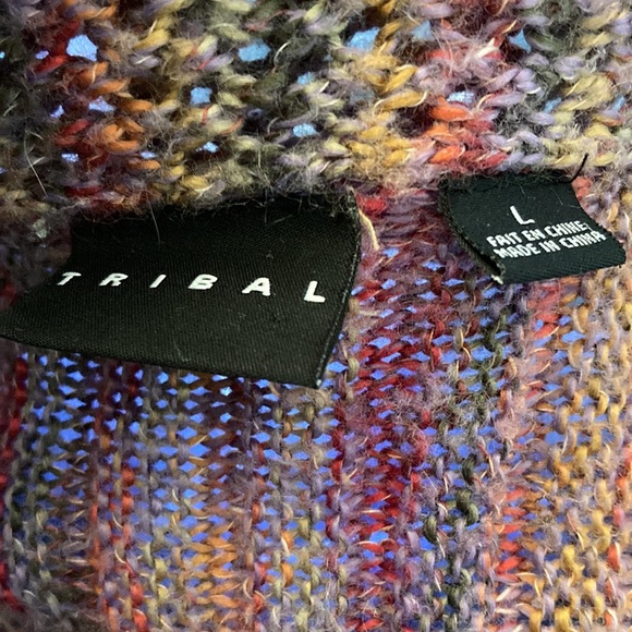 Tribal sweater, beautiful multi coloured - Picture 4 of 5